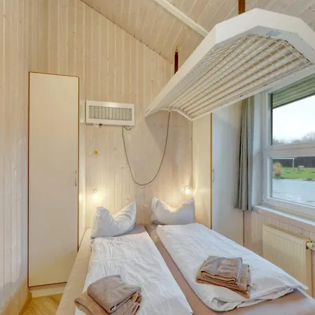 4 Star In Ottendorf Ferienhaus Otterndorf